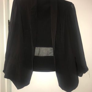 Classy mesh sleeve blazer